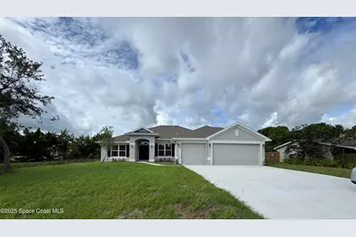 498 Easy Street, Sebastian, FL 32958 - Photo 1