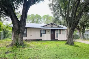 220 Ensenada St SE, Palm Bay, FL 32909 - Photo 1