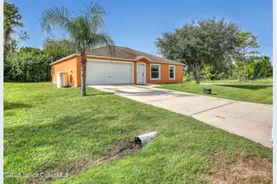 100 Prairie Street SE, Palm Bay, FL 32909 - Photo 1