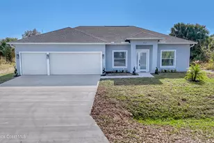 660 Yardley St SW, Palm Bay, FL 32908 - Photo 1