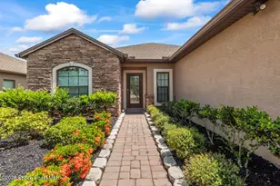 1071 Dillard Dr SE, Palm Bay, FL 32909 - Photo 1