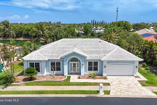 262 Sanibel Way, Melbourne Beach, FL 32951 - Photo 1