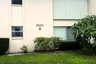 2601 Sand Trap Ln 9-D Ln, Melbourne, FL 32935 - Photo 1