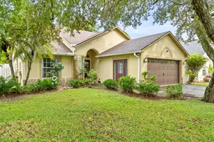 412 Valencia Pl Cir, Orlando, FL 32825 - Photo 1