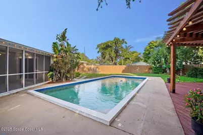 417 E Grant Street, Orlando, FL 32806 - Photo 1