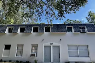 107 Woodland Dr, Melbourne, FL 32904 - Photo 1