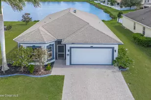 1961 Bridgeport Cir, Rockledge, FL 32955 - Photo 1