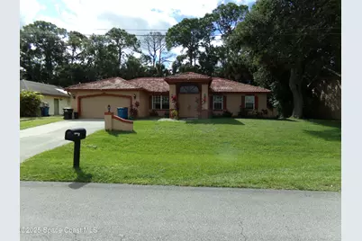 310 SE Seahorse Circle SE, Palm Bay, FL 32909 - Photo 1