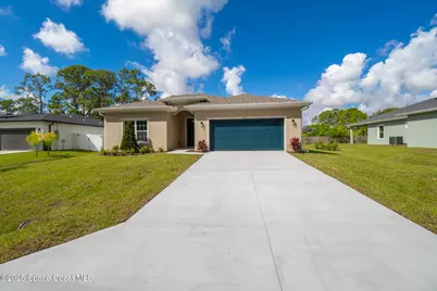 834 Hartsdale Avenue SW, Palm Bay, FL 32908 - Photo 1