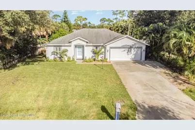 561 Carnival Terrace, Sebastian, FL 32958 - Photo 1