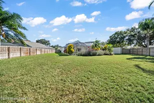 695 Sedgewood Cir, Melbourne, FL 32904 - Photo 1