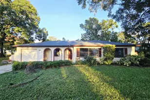 132 Haven Dr, Melbourne, FL 32904 - Photo 1