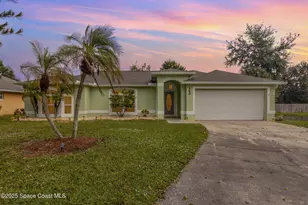 360 Island Oaks Pl, Merritt Island, FL 32953 - Photo 1