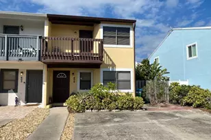 404 Taylor Ave, Cape Canaveral, FL 32920 - Photo 1