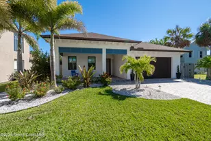 1441 Bayshore Dr, Cocoa Beach, FL 32931 - Photo 1