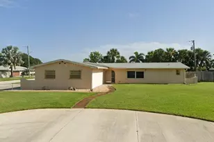 510 Andrews Dr, Melbourne Beach, FL 32951 - Photo 1