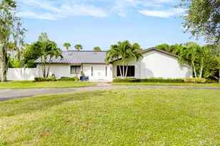 165 Crispin St, Merritt Island, FL 32952 - Photo 1