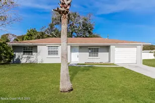 1376 23rd Pl SW, Vero Beach, FL 32962 - Photo 1