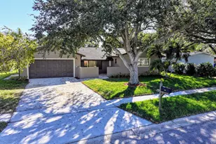 987 Nicklaus Dr, Rockledge, FL 32955 - Photo 1