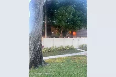 7002 70th Way #7002, West Palm Beach, FL 33407 - Photo 1