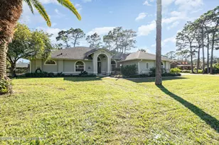3905 Turkey Point Dr, Melbourne, FL 32934 - Photo 1