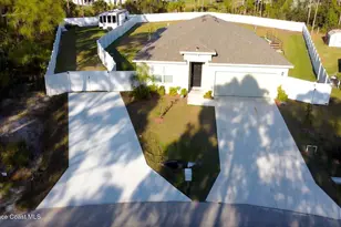 401 La Coco St SW, Palm Bay, FL 32908 - Photo 1