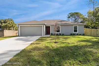 700 Tejon Avenue SW, Palm Bay, FL 32908 - Photo 1