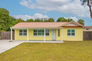 446 Coral Dr, Melbourne, FL 32935 - Photo 1