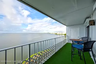 190 Seminole Ln, Cocoa Beach, FL 32931 - Photo 1