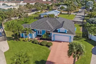 452 Veracruz Blvd, Indialantic, FL 32903 - Photo 1