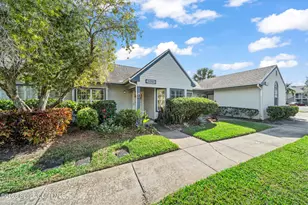 5090 Park Lake Dr, Melbourne, FL 32901 - Photo 1