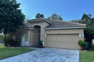 4116 Fitzroy Reef Dr, Mims, FL 32754 - Photo 1