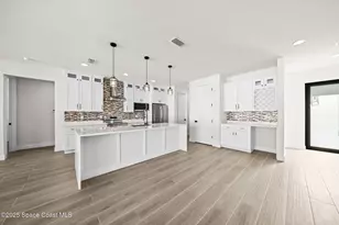 2275 Cogan Dr SE, Palm Bay, FL 32909 - Photo 1