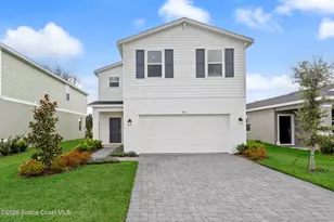 927 Castleford Ave NE, Palm Bay, FL 32905 - Photo 1