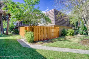 2014 Vista Oaks Cir NE, Palm Bay, FL 32905 - Photo 1