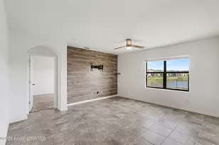 578 Old Country Rd S E, Palm Bay, FL 32909 - Photo 5