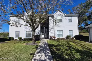 4931 Lake Waterford Way W, Melbourne, FL 32901 - Photo 1