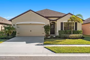 4717 Magenta Isles Dr, Melbourne, FL 32904 - Photo 1