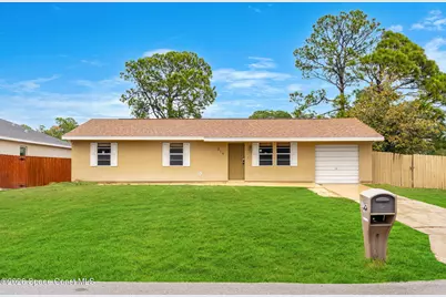215 Hagerstown Street SW, Palm Bay, FL 32908 - Photo 1