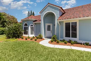 180 Waters Edge Ln, Indialantic, FL 32903 - Photo 1