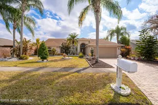 2031 Blue Heron Dr, Melbourne, FL 32940 - Photo 1