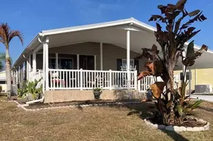 1418 Barefoot Cir, Barefoot Bay, FL 32976 - Photo 1