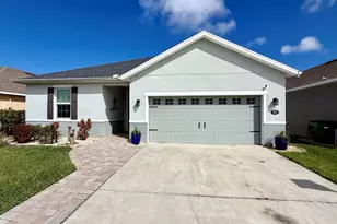 955 Potenza Dr, West Melbourne, FL 32904 - Photo 1