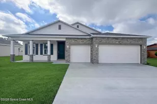 736 Brickell St SE, Palm Bay, FL 32909 - Photo 1