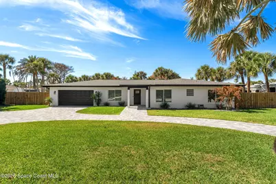 300 Oak Street, Melbourne Beach, FL 32951 - Photo 1