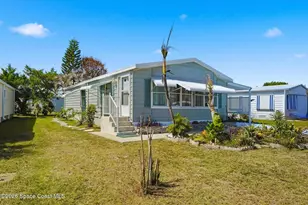 916 Jacaranda Dr, Barefoot Bay, FL 32976 - Photo 1