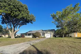 713 Orange Blossom Dr, Melbourne, FL 32935 - Photo 1