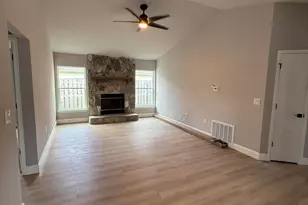 2255 Plantation Dr, Melbourne, FL 32935 - Photo 3