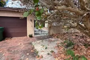 1128 Pine Tree Dr, Indian Harbour Beach, FL 32937 - Photo 1