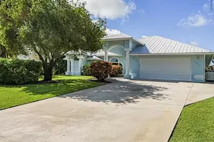 6445 55th Square, Vero Beach, FL 32967 - Photo 1